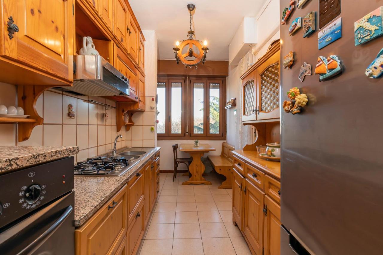 I Host Apartment - Ande 12 Милано Екстериор снимка