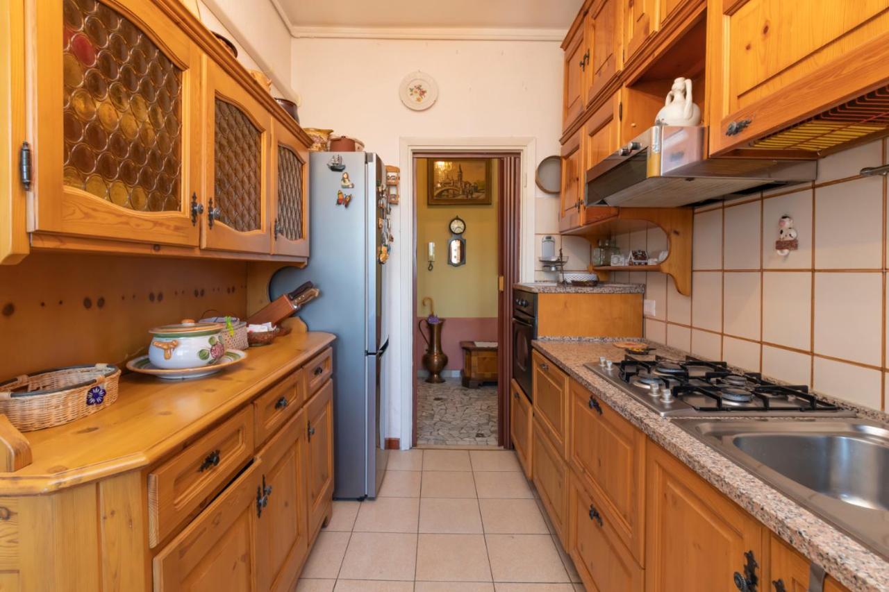 I Host Apartment - Ande 12 Милано Екстериор снимка